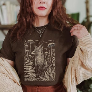 Cottagecore Fox Shirt, Folklore Forest Fox Lino Print Shirt, Vintage Forestcore TShirt, Folk Art Linocut Fox T-Shirt, Cottagecore Aesthetic