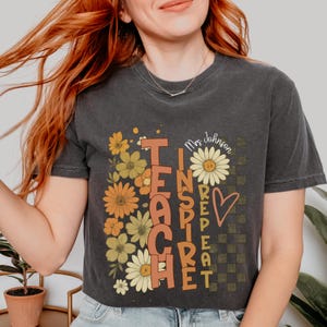 Custom Teacher Shirt, Teacher Name Shirt, Teacher Gifts Personalized, Teacher Appreciation Gifts, Back to School Shirt, Gift for Teacher