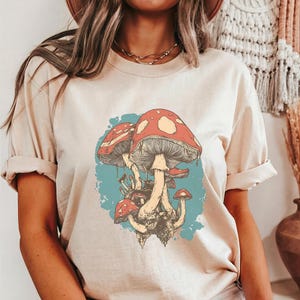 Vintage Mushrooms Shirt, Goblincore Aesthetic Mushroom Shirt, Forestcore Vintage Botanical Tshirt, Boho Mushrooms Shirt, Cottagecore Shirt