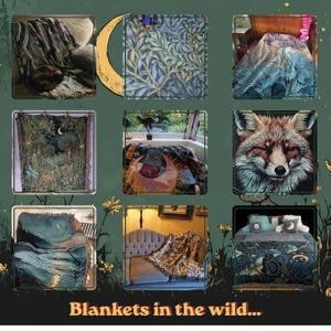 Op de afbeelding: Een collage van negen geweven dekens met diverse natuurlijke ontwerpen, waaronder een vossengezicht, bloemmotieven, hemelse manen en boslandschappen. De collectie wordt gepresenteerd tegen een donkergroene achtergrond met de tekst Blankets in the wild.