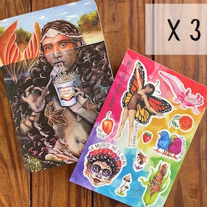 3 PACK - 3 Libretas a rayas tamaño media carta con stickers, portada de arte de sirena comiendo sopa.