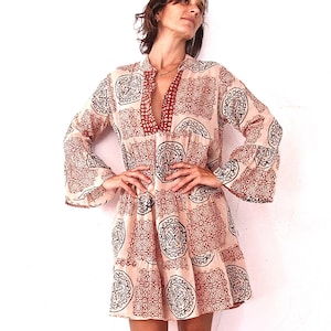 Blouse Maxi Summer Dress - Comfortable Boho & Hippy Ibiza Dress - One Size - Fine Cotton - Block Print - Tribal and Ethnic