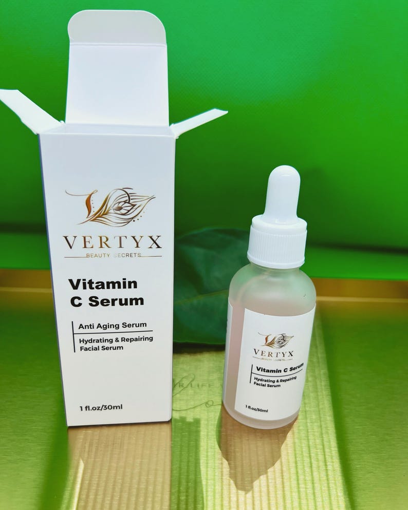 Anti aging vitamin C serum with hylouronic acid image 3