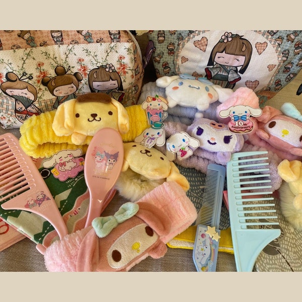 Sanrio mystery box with kawaii toiletries and hair accessories, Adorable Melody and Cinnamorolll surprise gift box, Surprise random gift