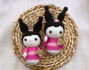 Llavero de ganchillo de geisha kuromi, llavero de peluche de ganchillo para bolso, llavero amigurumi kawaii, accesorios de mochila para niñas, regalo para ella