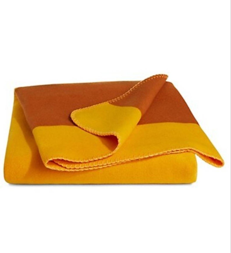 Hbc stripes throw clearance