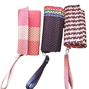 Wristlet Clutch| Mexican Plastic Woven Wallet| Clutch| Handwoven Plastic Wallet| Artisan Wallet|