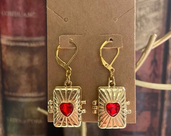 ToG Inspired Aelin "Fireheart" Locket Earrings/Necklace