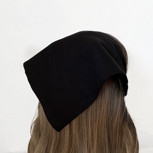 Black Cotton Triangle Head Scarf, Wrap Elastic Headband, Hair Bandana, Kercheif, Hair Scarf, Hair Wrap, Women&#39;s Hair Accessories