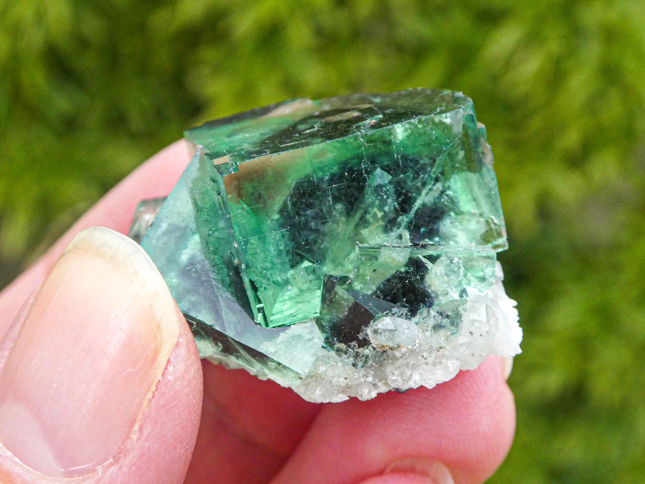 緑色蛍石と石英の標本：銀渡鉱山（中国） - Etsy 日本