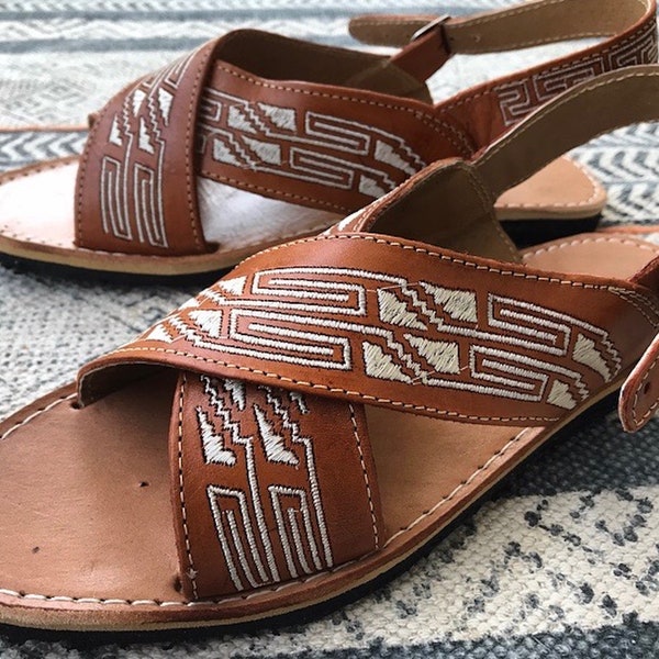 Men's Huaraches Cruzados. Leather Handmade Sandals. Brown Leather Sandals.