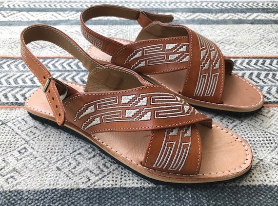 Huaraches Cruzados Masculinos. Sandalias de cuero hechas a | Etsy España