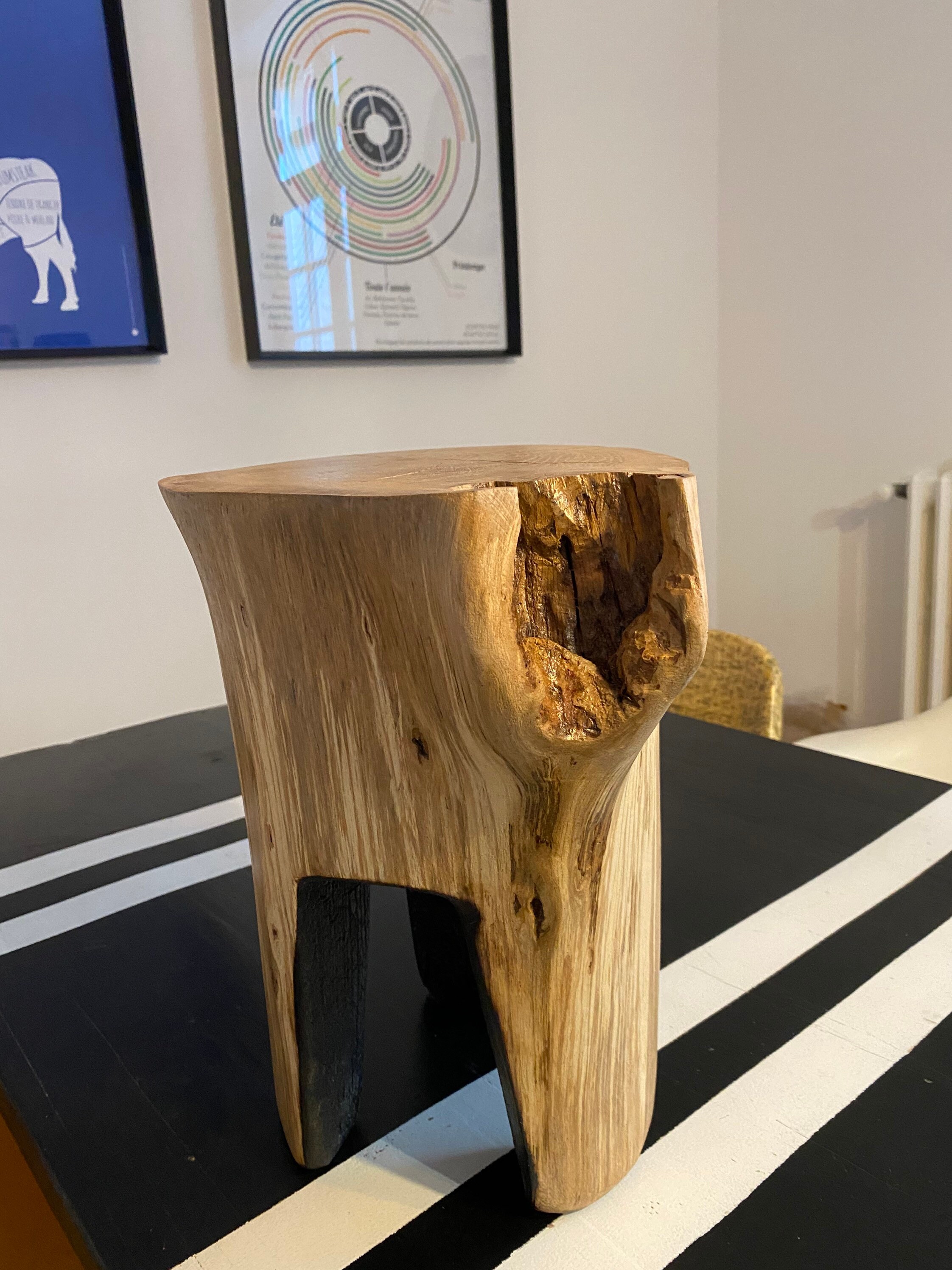 Très Beau tabouret Style