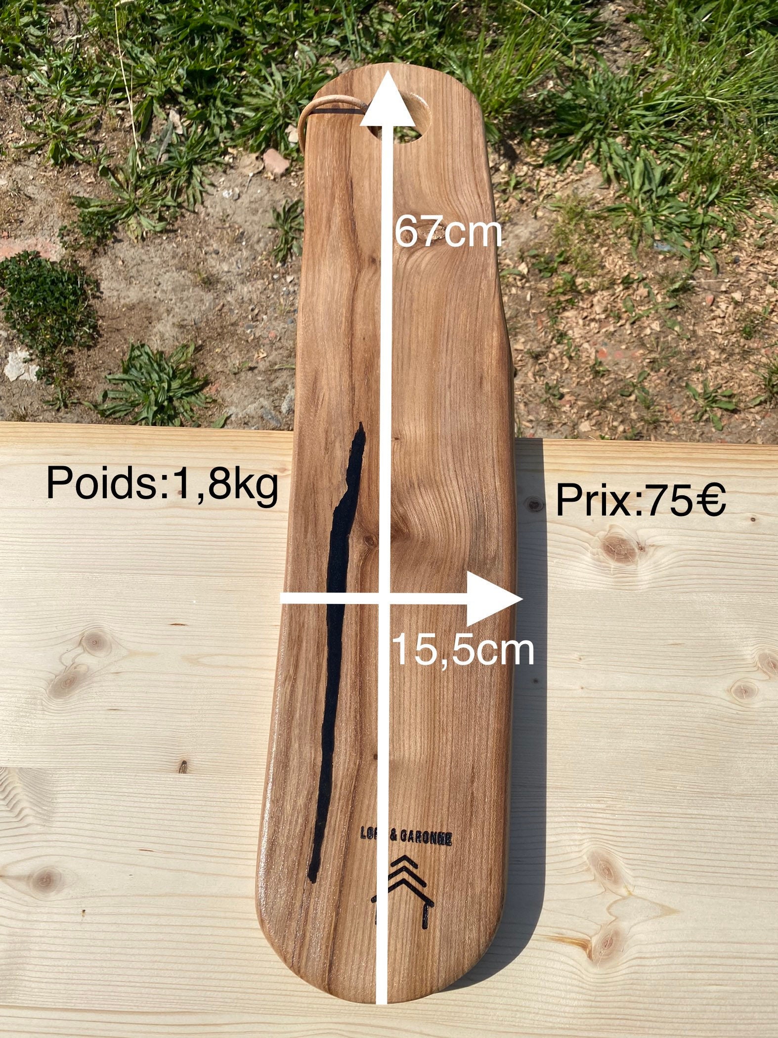 Planche à Découper en Orme et Résine Noire