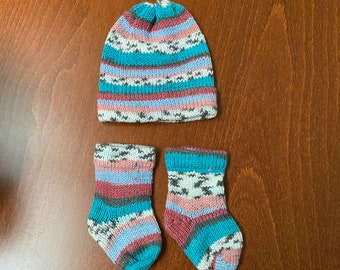Jacquard knit baby cap with matching stockings