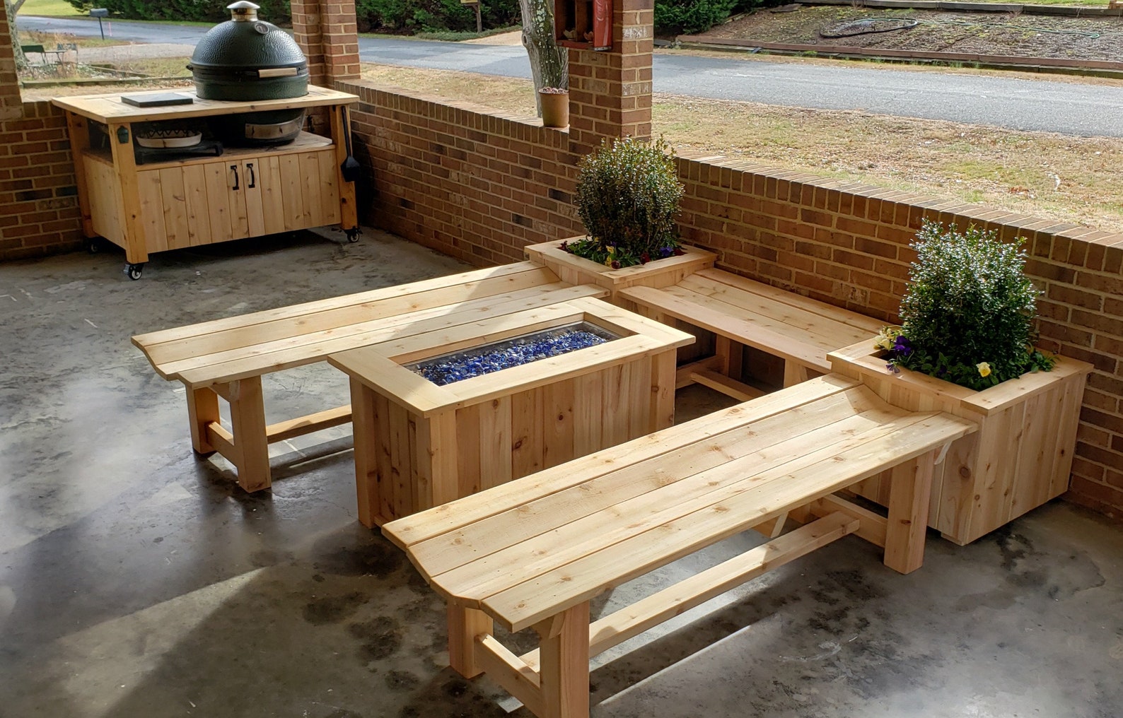 Hawkeye Ceramic Grill Table Etsy Canada