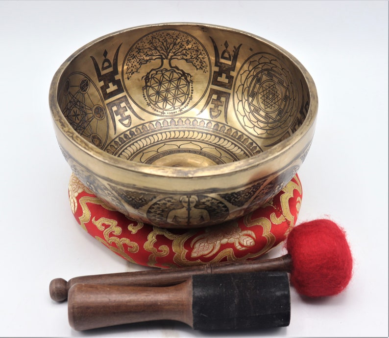 Tibetan singing bowl handmade in Nepal meditation calming gifts. 9 inch Unique and rare Lingam singing bowl health and wellness