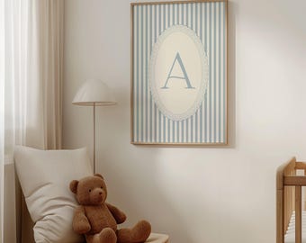 Blauer Streifen Initial Wandkunst | Buchstabe 'A' Monogramm Druck für Kinderzimmer, Kinderzimmer oder Spielzimmer