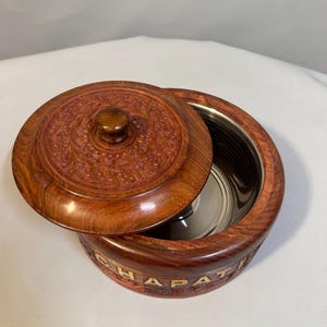 Handgemaakte houten Chapati-doos met deksel, 14 x 23 cm Roti-opslagcontainer, gegraveerde brooddoos, ronde keukenopberger, Indiase keukencadeau
