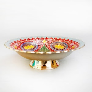 K03, Handgefertigte Obstschale aus Messing, 5 cm x 15 cm, Dekorative Emaille Blumenschale, Vintage Indischer Herzstück, Elegantes Dekor Geschenk