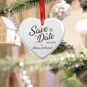 Personaliseerde Onze Eerste Kerstmis bewaart het Ornament van de Foto van het Ornament van de foto van het huwelijk de Herinnering van het Ornament van Kerstmis, het Ornament van Kerstmis, het Ornament van de Douane.