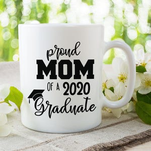 Taza de café de graduación personalizada, regalo de graduación 2020, taza de graduación personalizada, regalo de graduación de último año, graduado de la escuela secundaria, diploma, clase de 2020