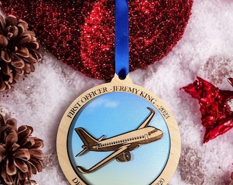 Personalisierter Erster Offizier Flug Ornament, Piloten Ornament, Kapitän Geschenk, Luftfahrt Geschenke, Pilot Geschenk, airbus A320, Flugzeug Ornament.