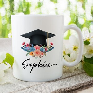 Taza de café de graduación personalizada, regalo de graduación 2020, taza de graduación personalizada, regalo de graduación de último año, graduado de la escuela secundaria, diploma, clase de 2020