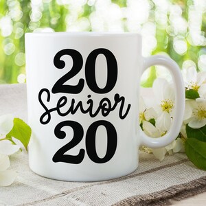 Taza de café de graduación personalizada, regalo de graduación 2020, taza de graduación personalizada, regalo de graduación de último año, graduado de la escuela secundaria, diploma, clase de 2020