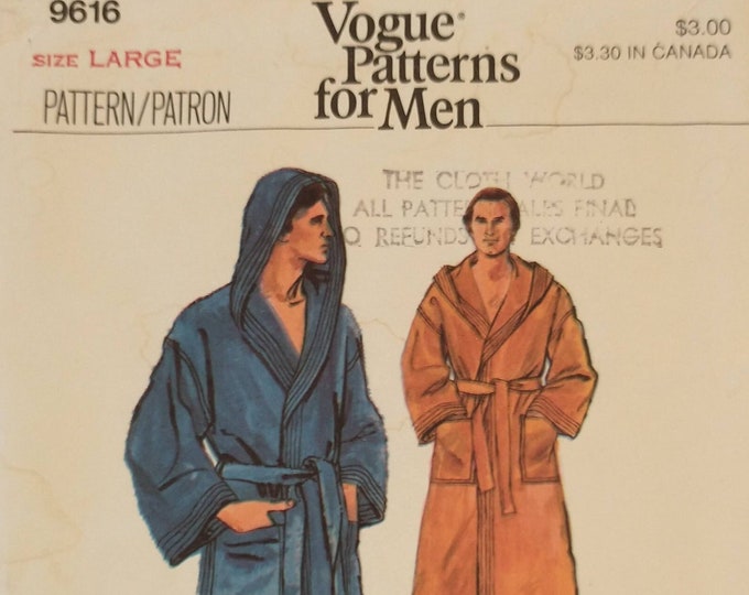 VINTAGE Men's Robe and Slippers Pattern, Vogue 9616, Vogue Patterns for