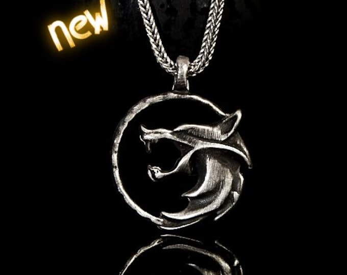 Wolf Pendant Sterling Silver : Handmade Howling Wolf on Moon Necklace