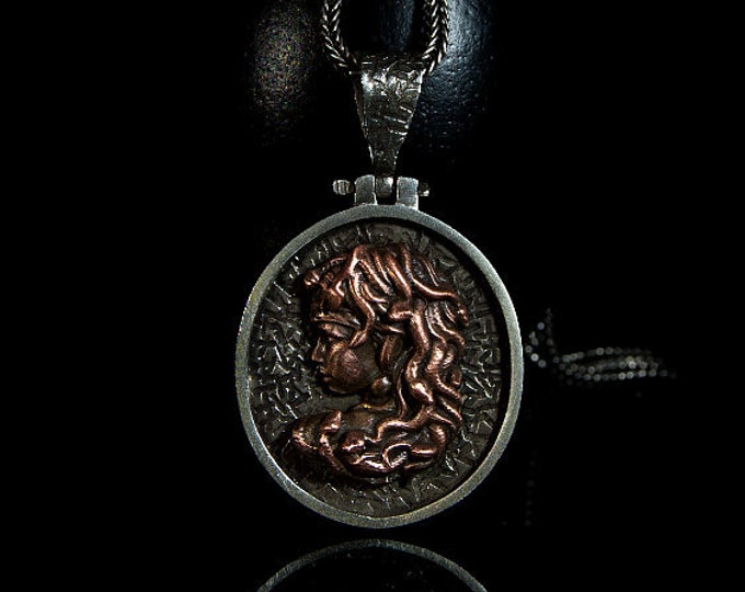 Silver Medusa Pendant, Medusa Pendant, Medusas Head, Mythical Woman, Mythical Monster, Snake Hair Medusa, Medusas Snakes, Medusa on Silver