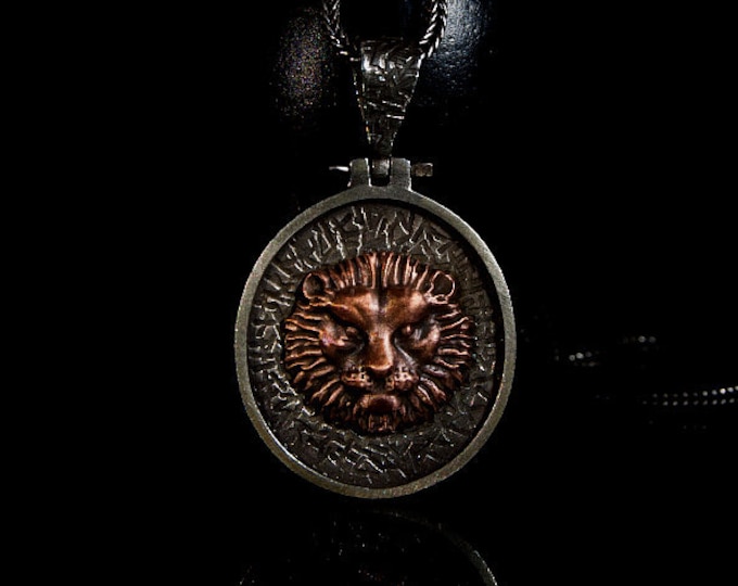 Lion Head Silver Pendant, Lion Silver Pendant, Lion Head Pendant, King of The Animals, Lions Head on Silver, Lion Pendant, Men Accessories
