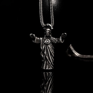 Jesus Christ Silver Pendant Christian Relegion Pendant Christians Gift Ideas Jesus Christ Pendant Silver Religious Pendant Gift Religion