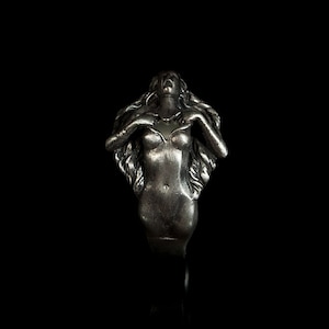 Bague femme en argent, la préférée de Dieu, bague femme, cadeau pour femme, femme sur une bague, femme nue, corps de femme sur la bague, accessoires, femme en argent