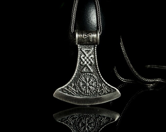 Vikings Silver Axe, Double-faced Silver Axe, Vikings Axe, Vikings Compass on Axe, Men Accesorries, Sol Symbol, Man Symbol, Two Sided Axe