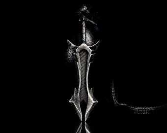 Handgjort Aatrox svärdhänge i sterlingsilver - League of Legends