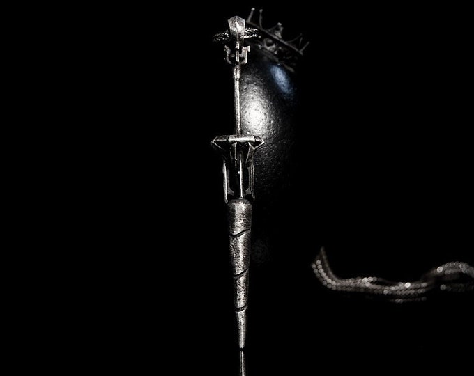 Rell's Lance Silver Pendant The Black Rose Weapon Handmade 925 Sterling Silver League Inspired Gaming Accessory Rell Weapon Necklace