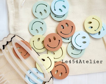 20 smiley Tokens for Reward Jars (Lettermail shipping to Canada)