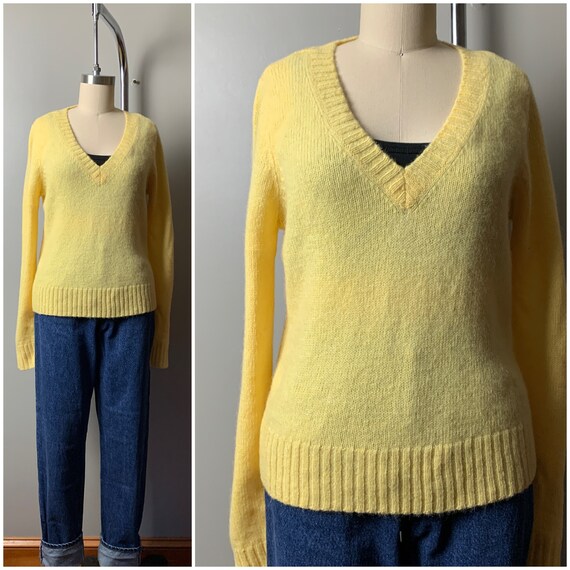 Vintage 80s Hand Knit Sunshine Yellow Wool Pullover Sweater