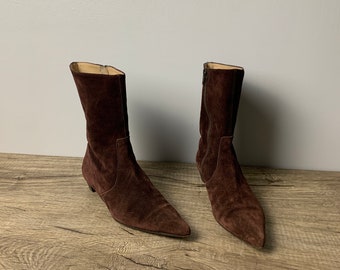 chocolate brown suede booties