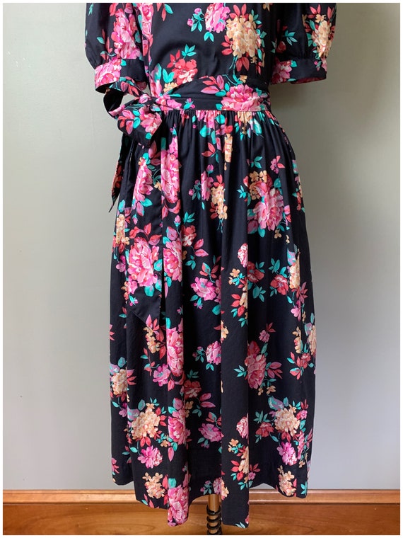 Vintage 80s Laura Ashley Dress/80s Black and Pink… - image 5