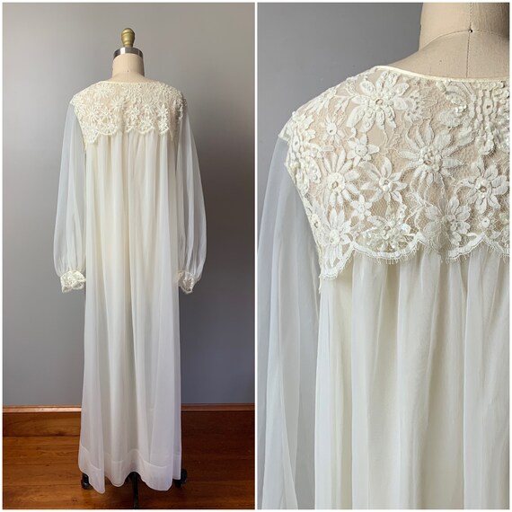 Vintage 60s Formfit Rogers Nightgown/1960's Cream… - image 7