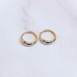 10k Solid Gold Sage Huggie Hoop Earrings: Modern Minimalist Jewelry