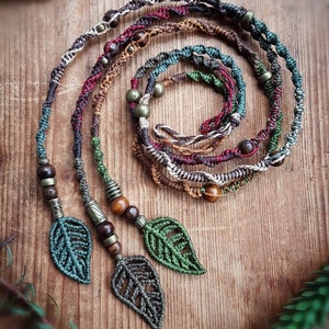 45cm Makramee Dreadwrap mit Blatt // Dreadschmuck Hairwrap Mikromakrameedread Dreadaccessoire Haarschmuck Fakedread HERBSTLAUB