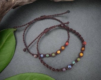 Chakra macrame bracelet with semi-precious stones // Rainbow bracelet 4 mm YOGA