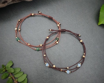 Dainty macrame bracelet semi-precious stone beads personalizable // healing stones 4 mm