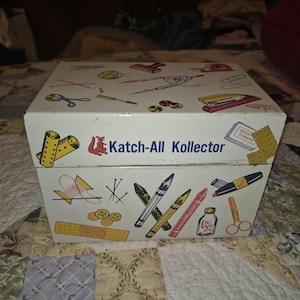 Organizador de tarjetas de índice de metal vintage 'Katch-All Kollector'