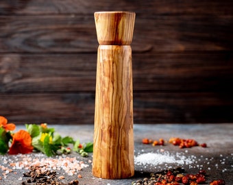 Pepper Grinders, Pepper Mills, Olive Wood Pepper Shakers, Salt Mill, Salt and Pepper Shakers, Vintage Pepper Shaker, Restaurant Pepper Shake