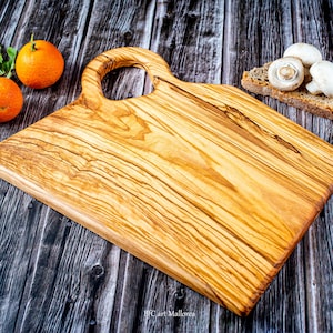 Custom Cutting Board With Handle, Olive Wood Chopping Boards, Olive Wood Cutting Board, Meat and Cheese Tray, Bread Cutter, Cheese Board